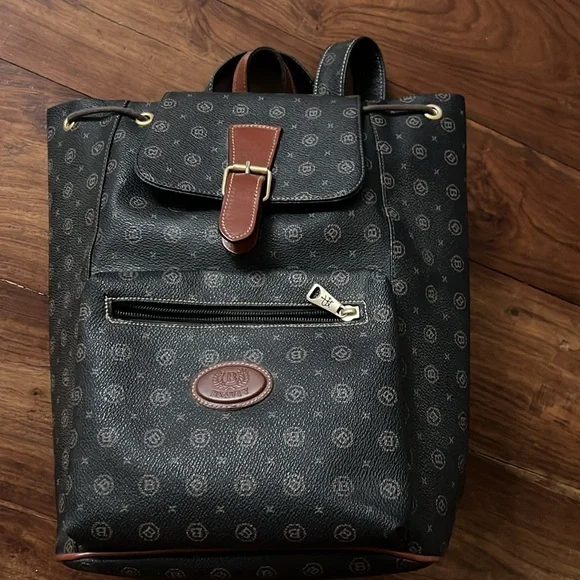 Beauty Brand Made in Italy women’s backpack - Picture 3 of 8